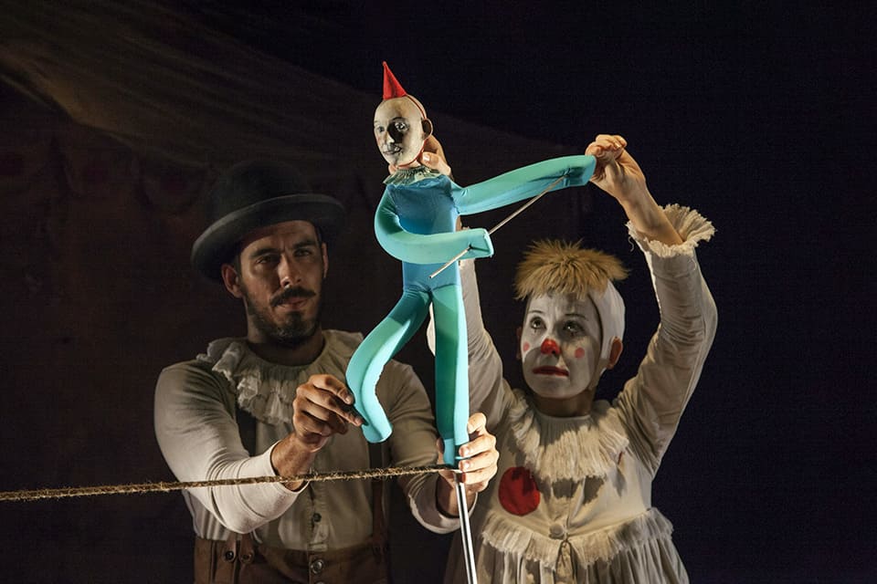 La Real Filharmonía de Galicia y La Maquiné presentan *Parade, el Circo de los Valientes*, un espectáculo que fusiona música y teatro en una propuesta escénica única. La Real Filharmonía de Galicia y La Maquiné presentan *Parade, el Circo de los Valientes*, un espectáculo que fusiona música y teatro en una propuesta escénica única.