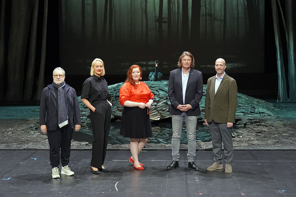 Liceu presenta la mundialmente aclamada producción de "Lohengrin" de Wagner, bajo la dirección de Katrhina Wagner.