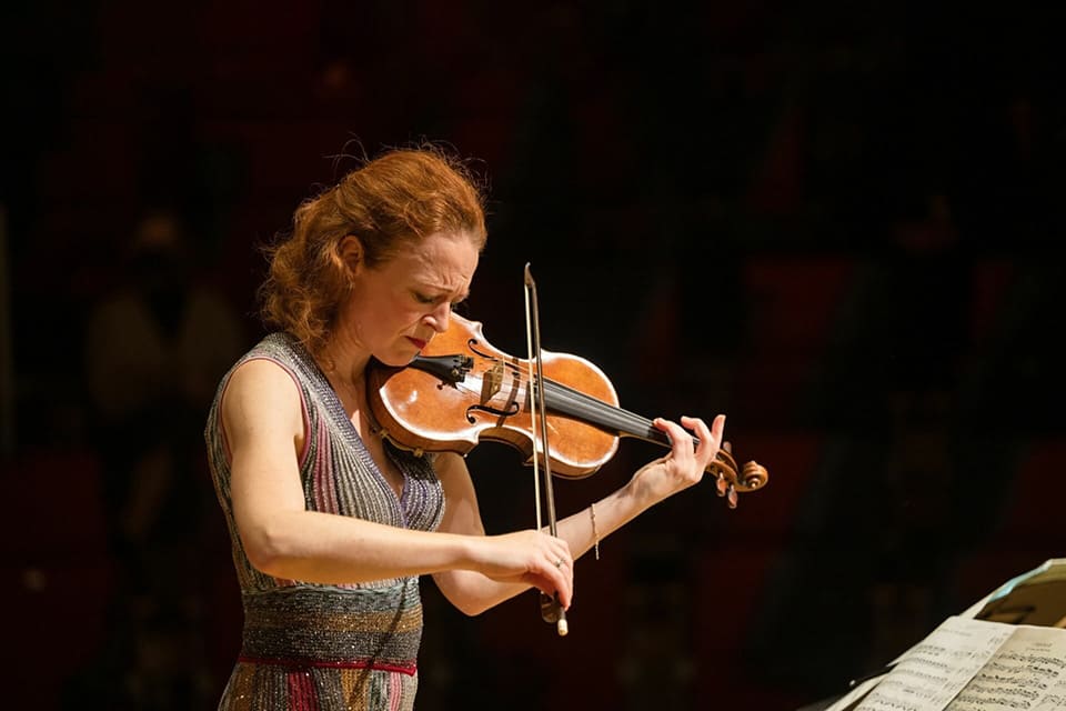 La OBC y la ONE presentan un intercambio orquestal con obras de Ravel, Gerhard, Parra y Músorski en Madrid, y Mahler en Barcelona.