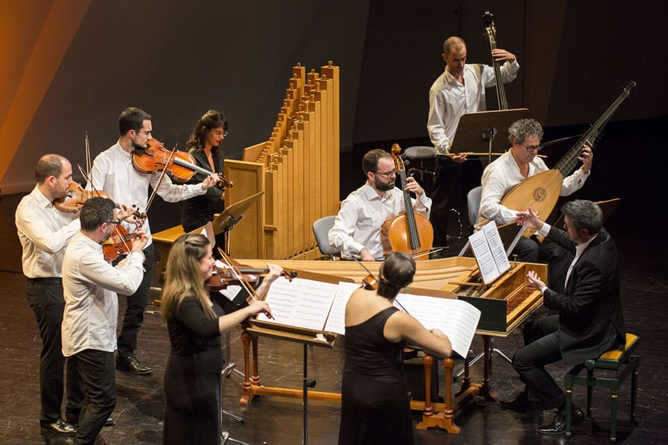 La Orquesta Barroca de Tenerife presenta un concierto único con música francesa del siglo XVII, explorando conexiones sorprendentes con el cine actual. La Orquesta Barroca de Tenerife presenta un concierto único con música francesa del siglo XVII, explorando conexiones sorprendentes con el cine actual.