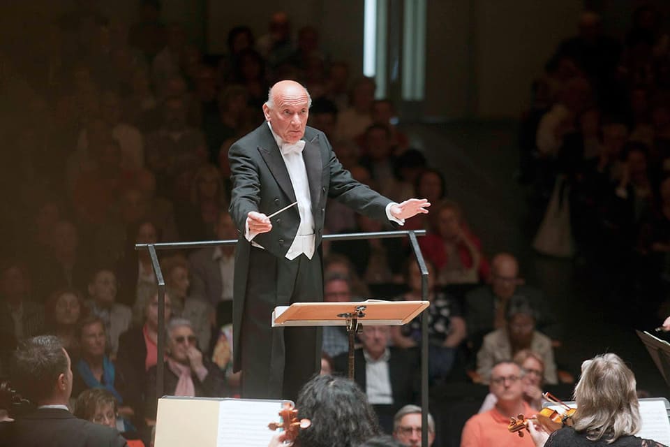 Buchbinder homenajea a Beethoven en recital y en formato sinfónico con la Orquesta de València y Steinberg