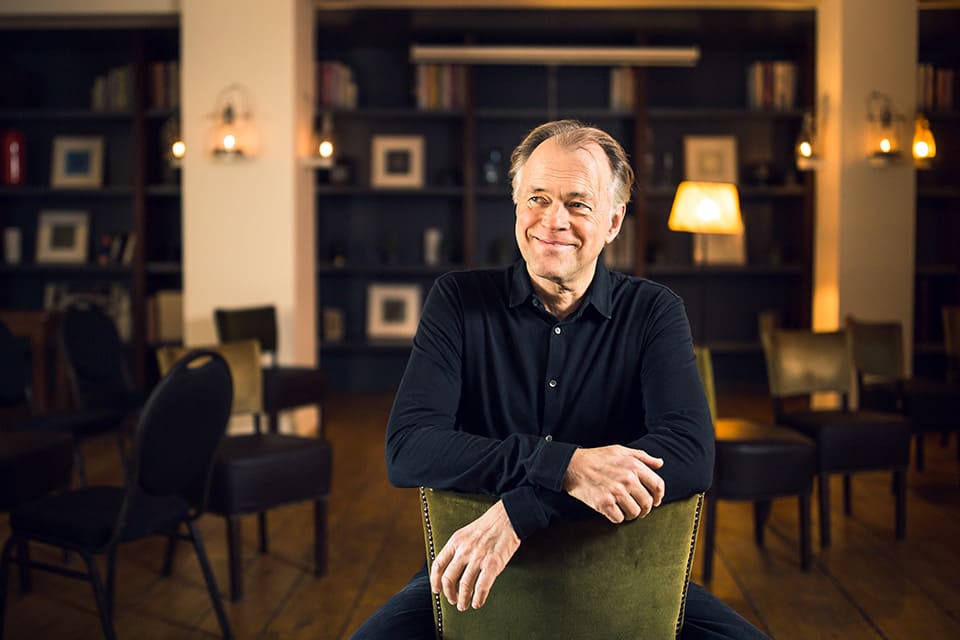 Thomas Hengelbrock ofrece obras de Schubert y Brahms con la Orquestra de la Comunitat Valenciana en València y Castellón