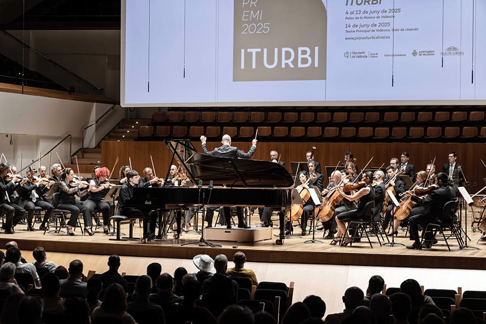 Ruggiero Fiorella, Uladzislau Khandohi y Nabeel Hayek disputarán este viernes la gran final del Premi Iturbi de la Diputación