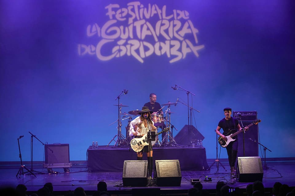 Orianthi y Blind Guardian clausuran el 44º Festival de la Guitarra de Córdoba
