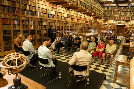 Mesa redonda en Peralada