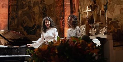Las hermanas Labèque abren a cuatro manos las puertas del jardín de las hadas en el Festival de Peralada