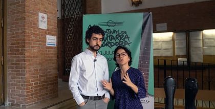 Vuelve la fiesta al Teatro Axerquía con un concierto especial de la Casa Azul en el 44º Festival de la Guitarra de Córdoba