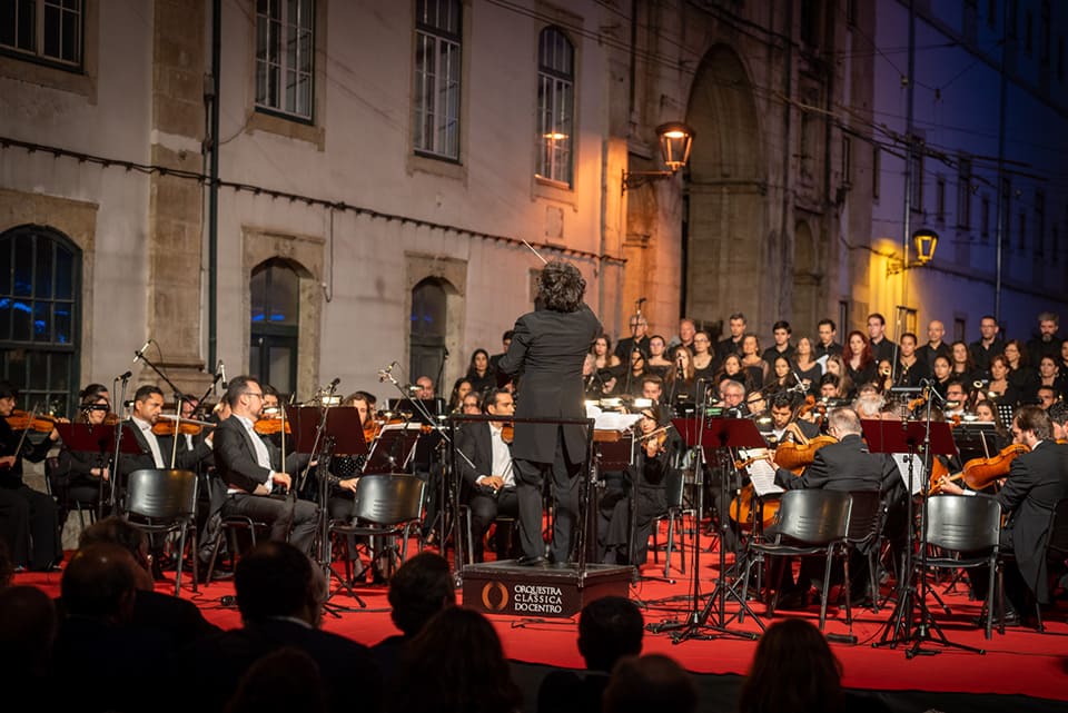 Sergio Alapont dirigirá la Orquesta Sinfónica Esmar en el Palau de la Música Catalana con el «Réquiem» de Mozart