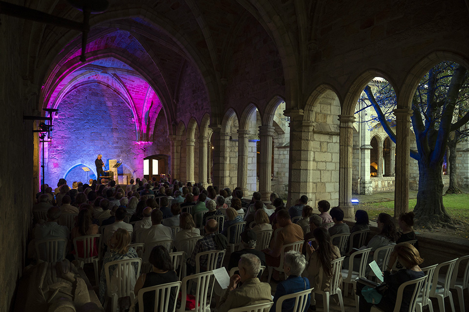 Rodrigo Cuevas y Giovanni Antonini inauguran el 74º Festival Internacional de Santander en Sala Pereda y Marcos Históricos