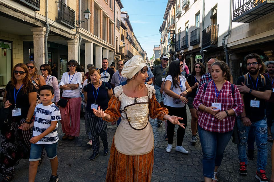 En su octava semana, Escenas de Verano se despide del Festival de San Lorenzo y continúa con música, circo, cine y talleres