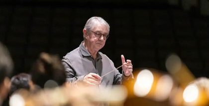 El 74 Festival Internacional de Santander recibe a la Sinfónica de Tenerife junto al pianista Paul Lewis y el maestro Víctor Pablo Pérez