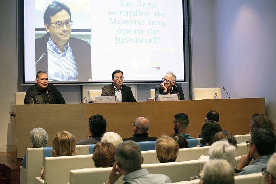 Julián Jesús Pérez profundiza en La finta semplice, segundo título de la 73 temporada de Amigos de la Ópera