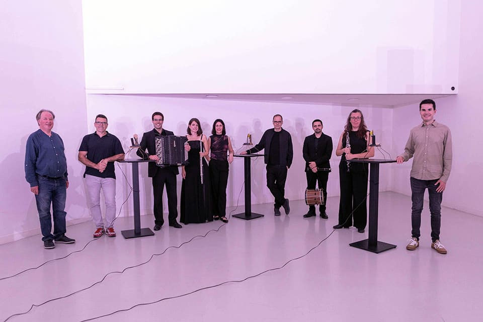 La undécima edición del NAK reúne a más de 1.500 asistentes y 140 artistas en torno a la luthería contemporánea