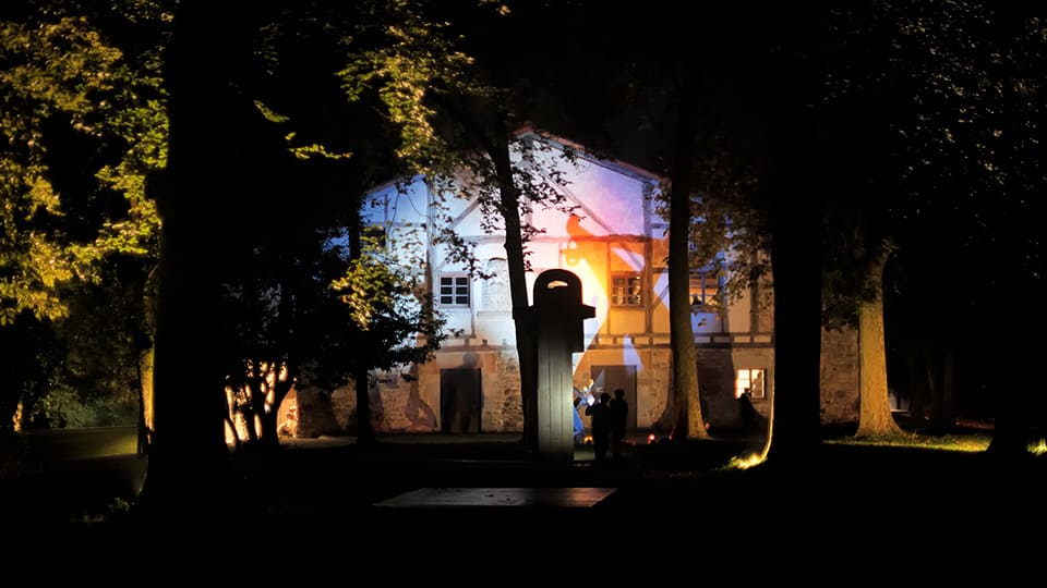 Chillida Leku celebra una noche inmersiva que combina arte, luz y música