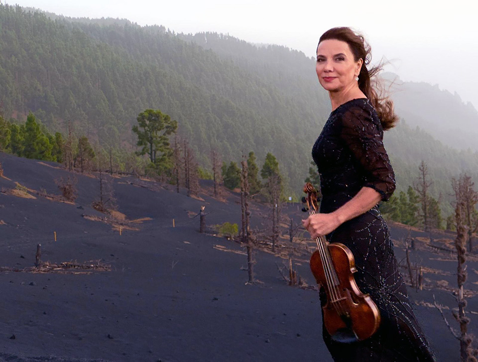 RTVE pone música al volcán de La Palma como homenaje a los damnificados en el cuarto aniversario de la erupción