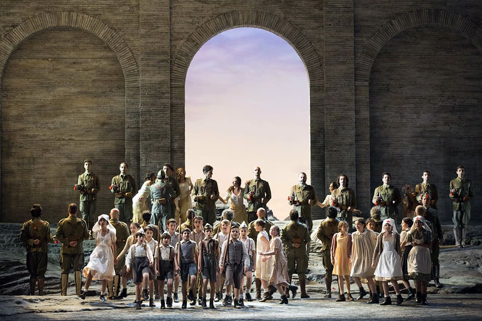 XXI Certamen Nuevas Voces Ciudad de Sevilla Gala del Descubrimiento en el Teatro de la Maestranza