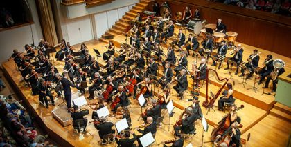 Lucas Macías dirige la Tercera Sinfonía de Mahler con la OCG y su Joven Academia