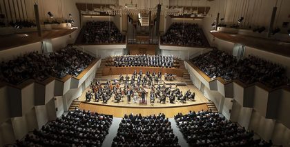 La Orquesta de València abre la temporada de abono del Palau de la Música en la Sala Iturbi, ya plenamente recuperada