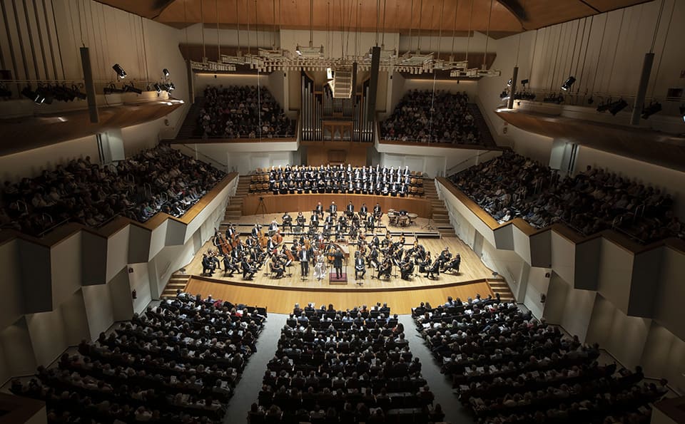 La Orquesta de València abre la temporada de abono del Palau de la Música en la Sala Iturbi, ya plenamente recuperada