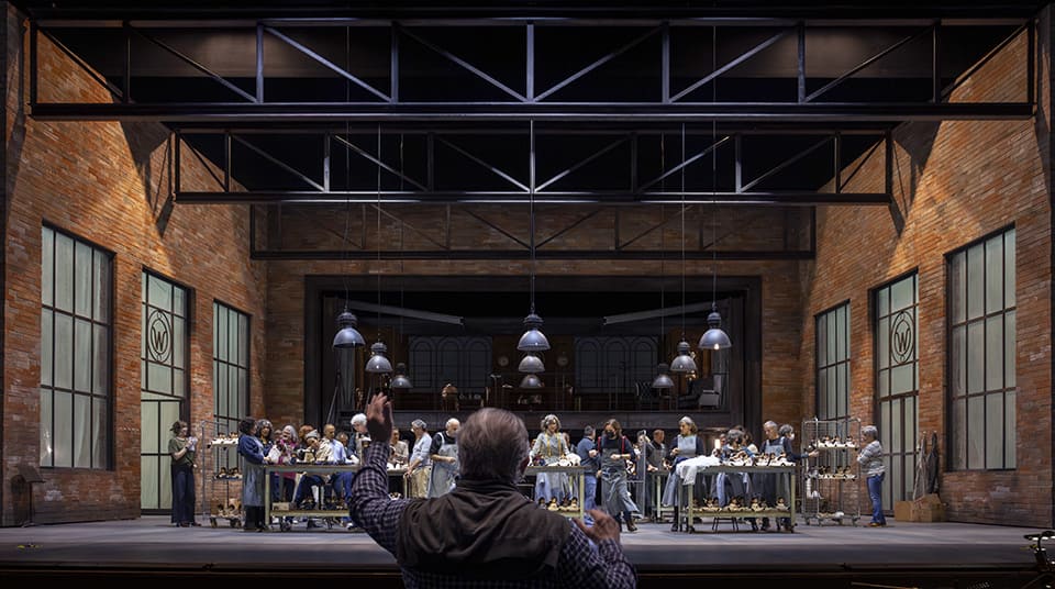 Les Arts se adentra en el Verdi más romántico con Luisa Miller, la primera ópera de Sir Mark Elder en València