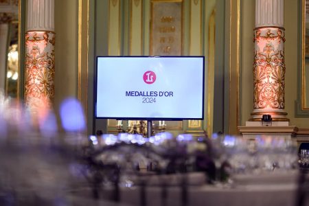Ceremonia de entrega de las Medallas de Oro