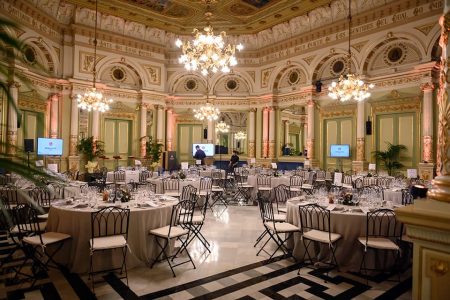 Ceremonia de entrega de las Medallas de Oro