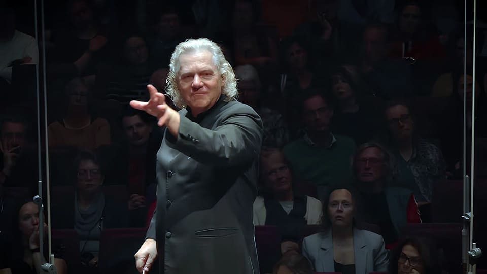 El maestro Conrad van Alphen dirigirá a la OFM en su cuarto programa de abono en el Teatro Cervantes