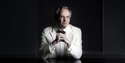 Fabio Luisi regresa a la Orquesta y Coro Nacionales de España para dirigir El libro de los siete sellos de Franz Schmidt