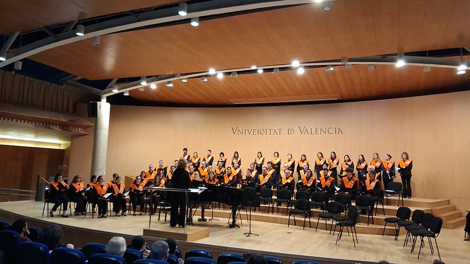 Concierto del Orfeó Universitari de València a beneficio de las corales afectadas por la DANA