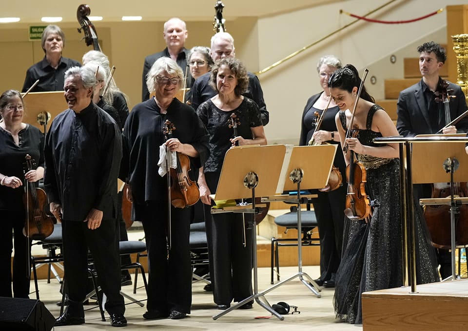 Éxito en la primera cita del Ciclo IMPACTA con María Dueñas, Antonio Pappano y la Chamber Orchestra of Europe
