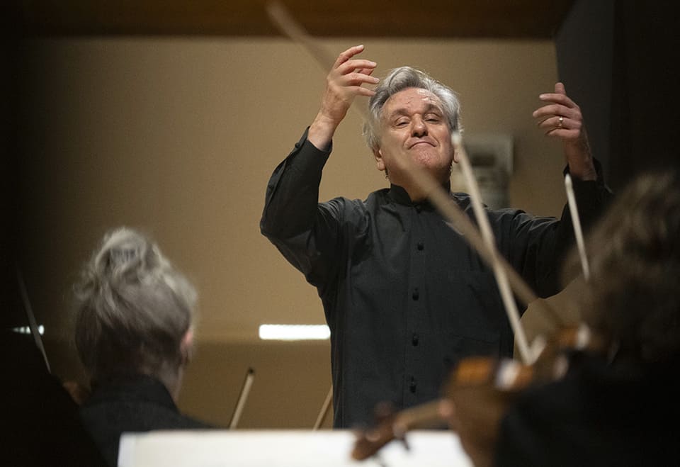 Éxito en la primera cita del Ciclo IMPACTA con María Dueñas, Antonio Pappano y la Chamber Orchestra of Europe