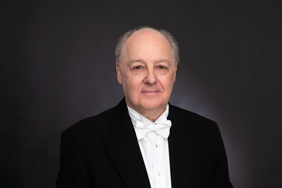 Adrian Leaper dirigirá Britten y Elgar a la Orquesta Filarmónica de Gran Canaria con James Ehnes como solista