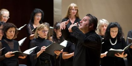 El Coro Nacional de España interpreta Un réquiem alemán, de Johannes Brahms, en su versión para dos pianos