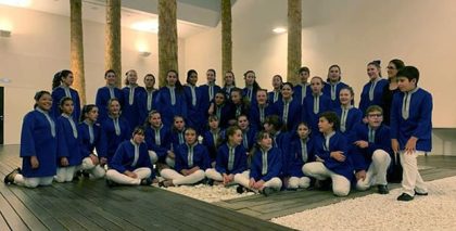 La Escolanía de Segovia ilumina la Catedral con Navidades del Mundo