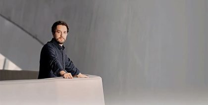 Jaume Santonja debuta en el Ciclo Sinfónico de la OCNE con obras de María de Pablos y Camille Saint-Saëns