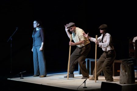 Ensayando «Òpera a les venes» – © DEFOTO