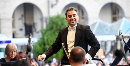 La Orquesta Sinfónica de Castilla y León dirigida por José Trigueros interpreta un programa con marcado carácter folclórico