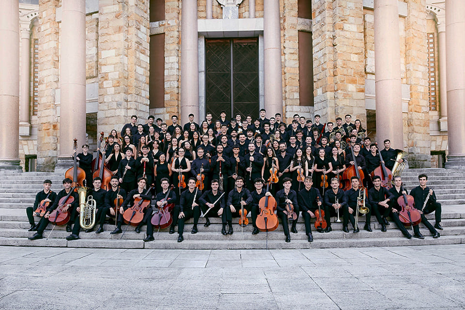 Vuelve la JONDE al Palau de la Música con la Quinta de Shostakóvich y bajo la dirección de Jonathan Nott