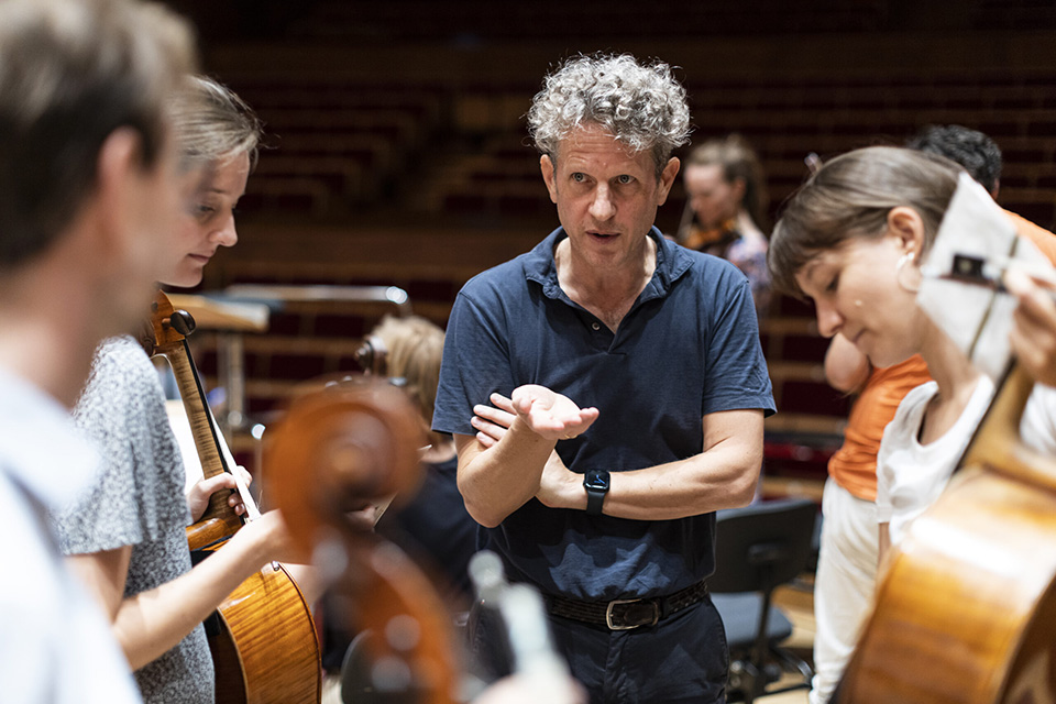 La Quinta de Beethoven inaugura el año sinfónico de la Orquesta Ciudad de Granada