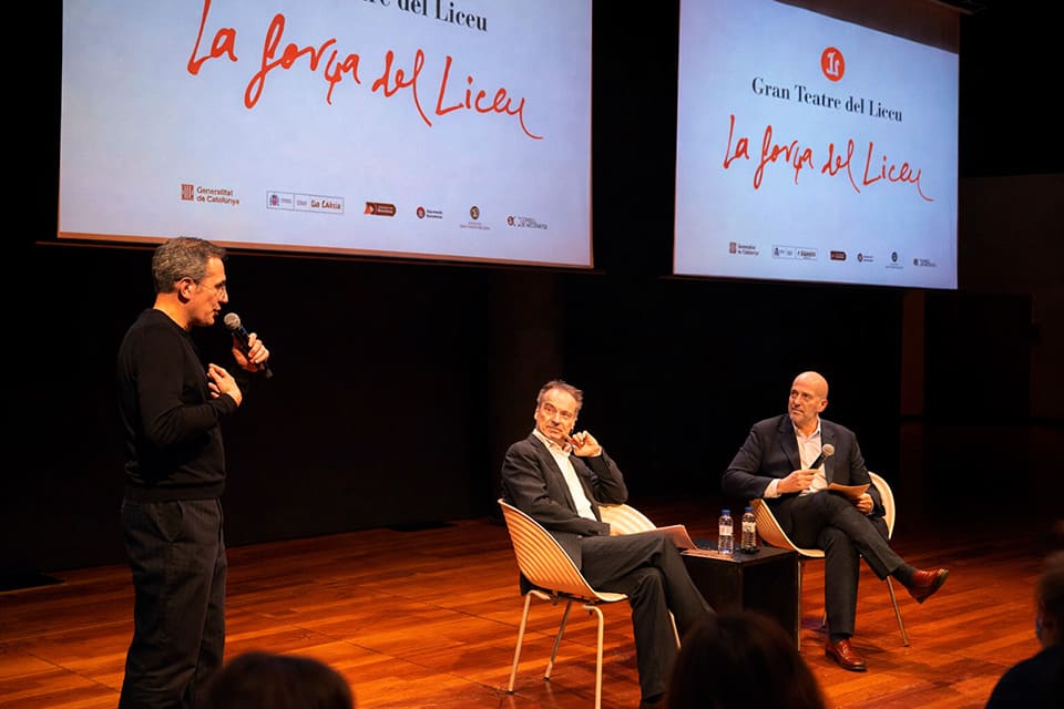 Jonathan Nott, nuevo director musical del Gran Teatre del Liceu a partir de la temporada 2026/2027