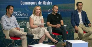 3-Presentación-Nómade-y-Tierra-Bobal-Fest-foto_Abulaila-(3)-620