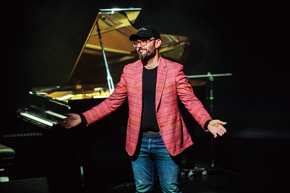 Borja Niso lleva su propuesta musical más ambiciosa al Teatro Arriaga de Bilbao