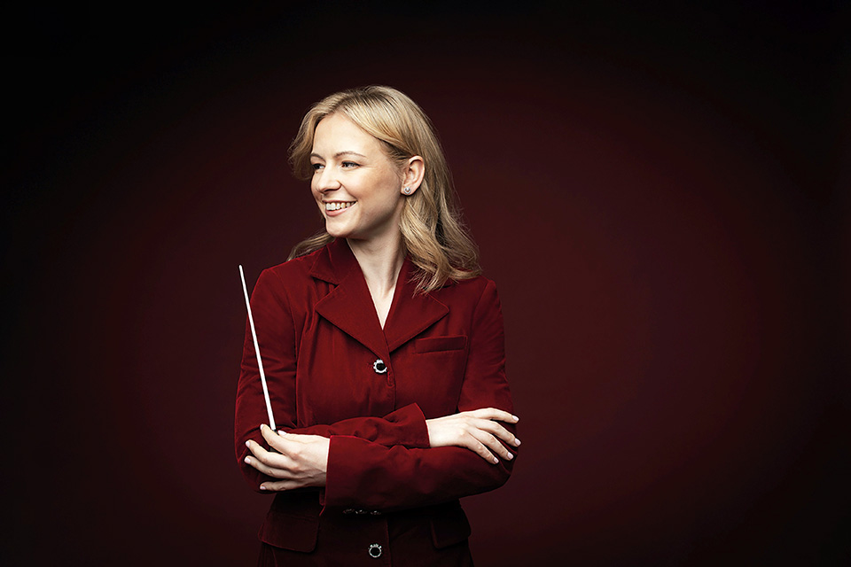 La OSCyL estrena en España Rainphase bajo la dirección de Gemma New con el debut de Esther Yoo