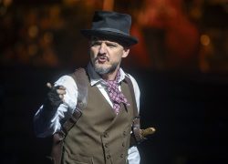 La ópera de los tres centavos