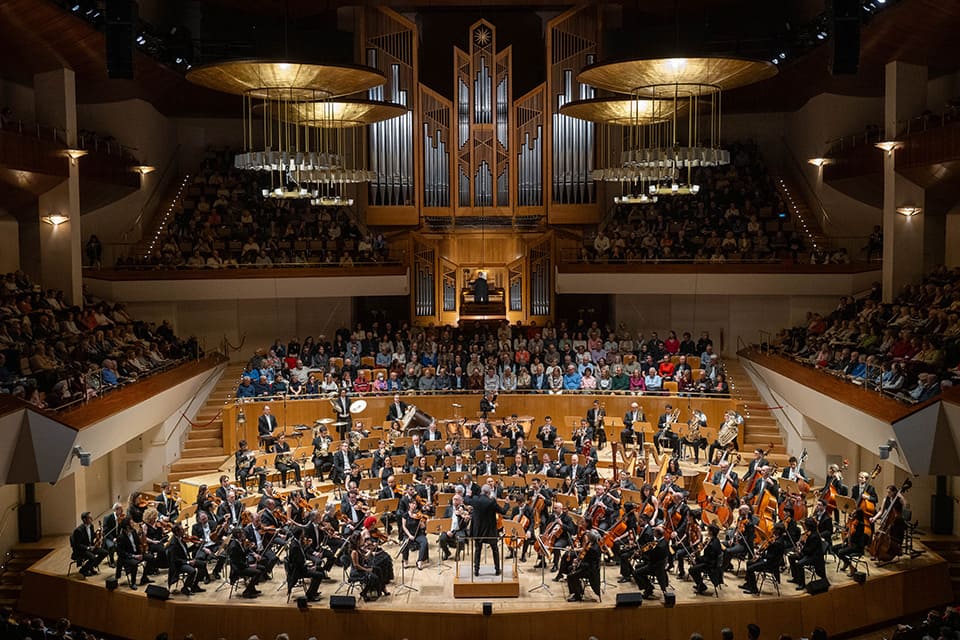 La Orquesta de València llena el Auditorio Nacional en el primero de sus tres conciertos