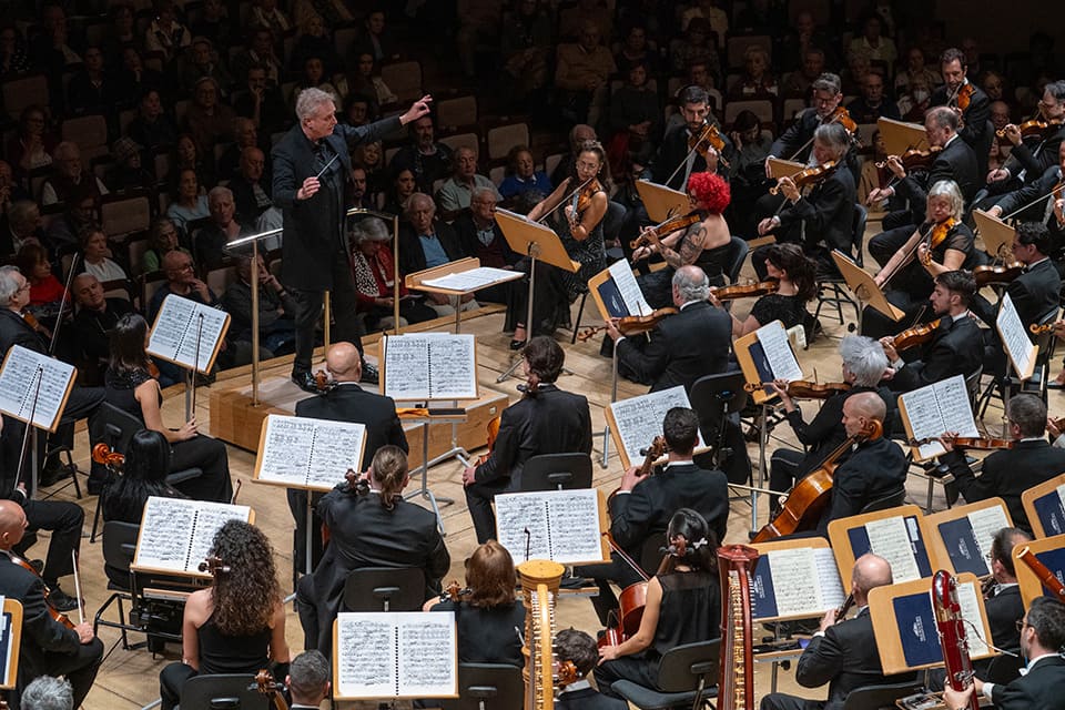 La Orquesta de València llena el Auditorio Nacional en el primero de sus tres conciertos