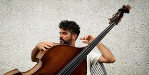 Petros Klampanis y el Petros Klampanis Trío presenta “Latent Info” en el Ciclo Jazz Círculo Petros-Klampanis-620