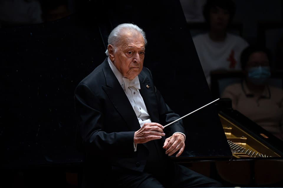 Zubin Mehta celebra en Ibermúsica su 90 cumpleaños con una gira por Madrid, Barcelona y Oviedo