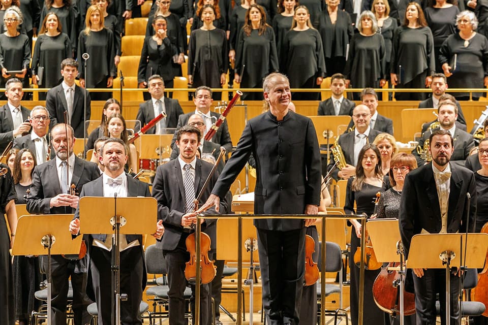 Actualizada: Los Reyes presiden el XXIV Concierto Homenaje a las Víctimas del Terrorismo de la Orquesta Sinfónica y Coro RTVE