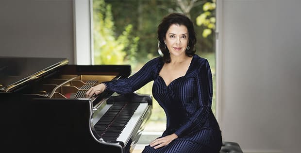 Michael Barenboim y Elena Bashkirova clausuran el ciclo “Diálogos Concertantes” en el Teatro de la Maestranza